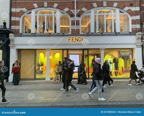 fendi casa harrods|Boutique FENDI London Harrods Casa London.